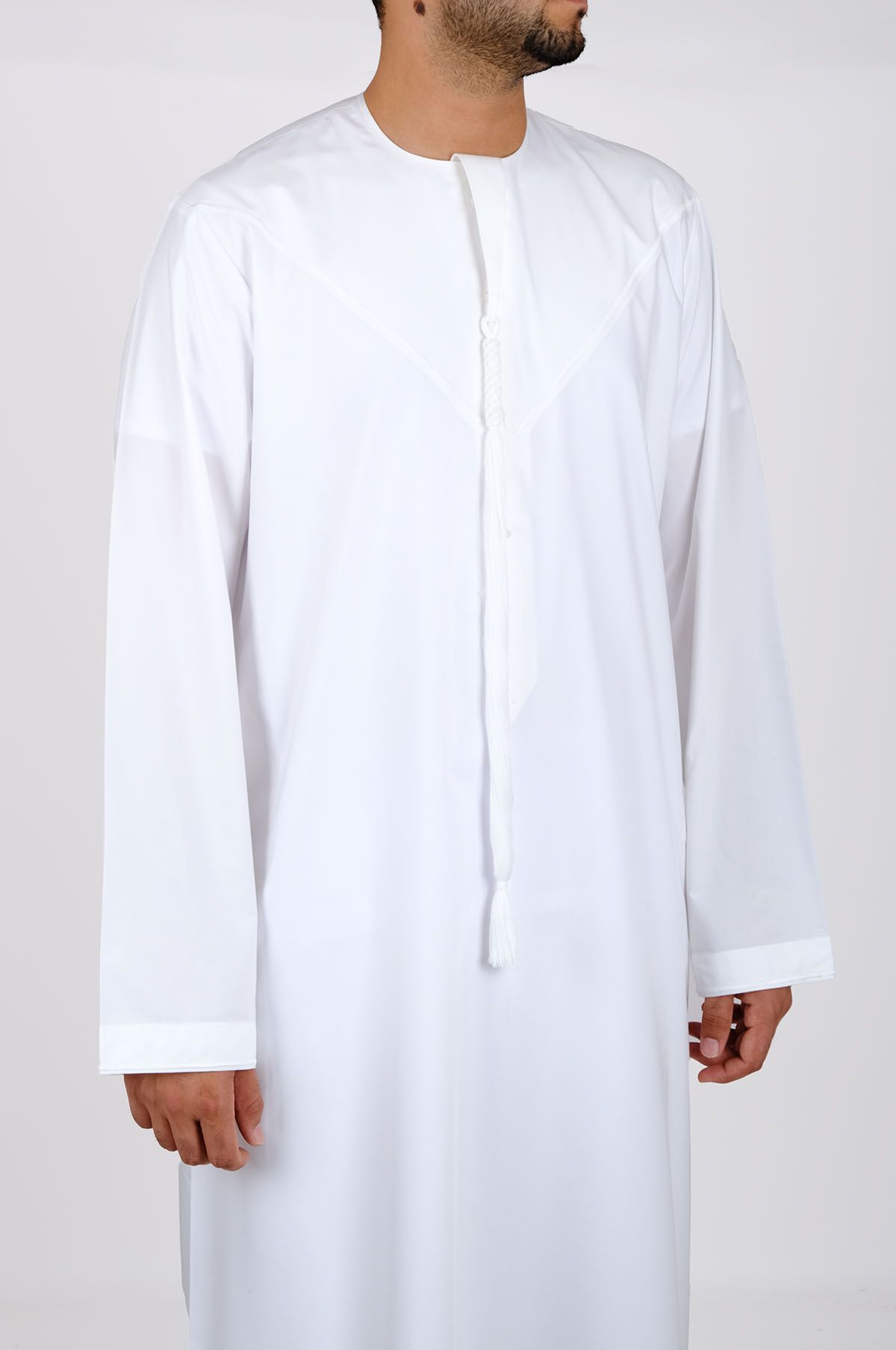 emirati-omani-kandura-marble-2.jpg